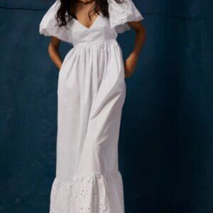 NWOT- never worn! En Saison white cotton poplin eyelet maxi dress - Size M
